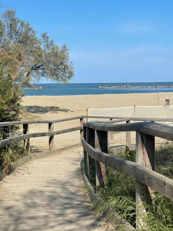 Al Mare Daire Lido Adriano Dış mekan fotoğraf